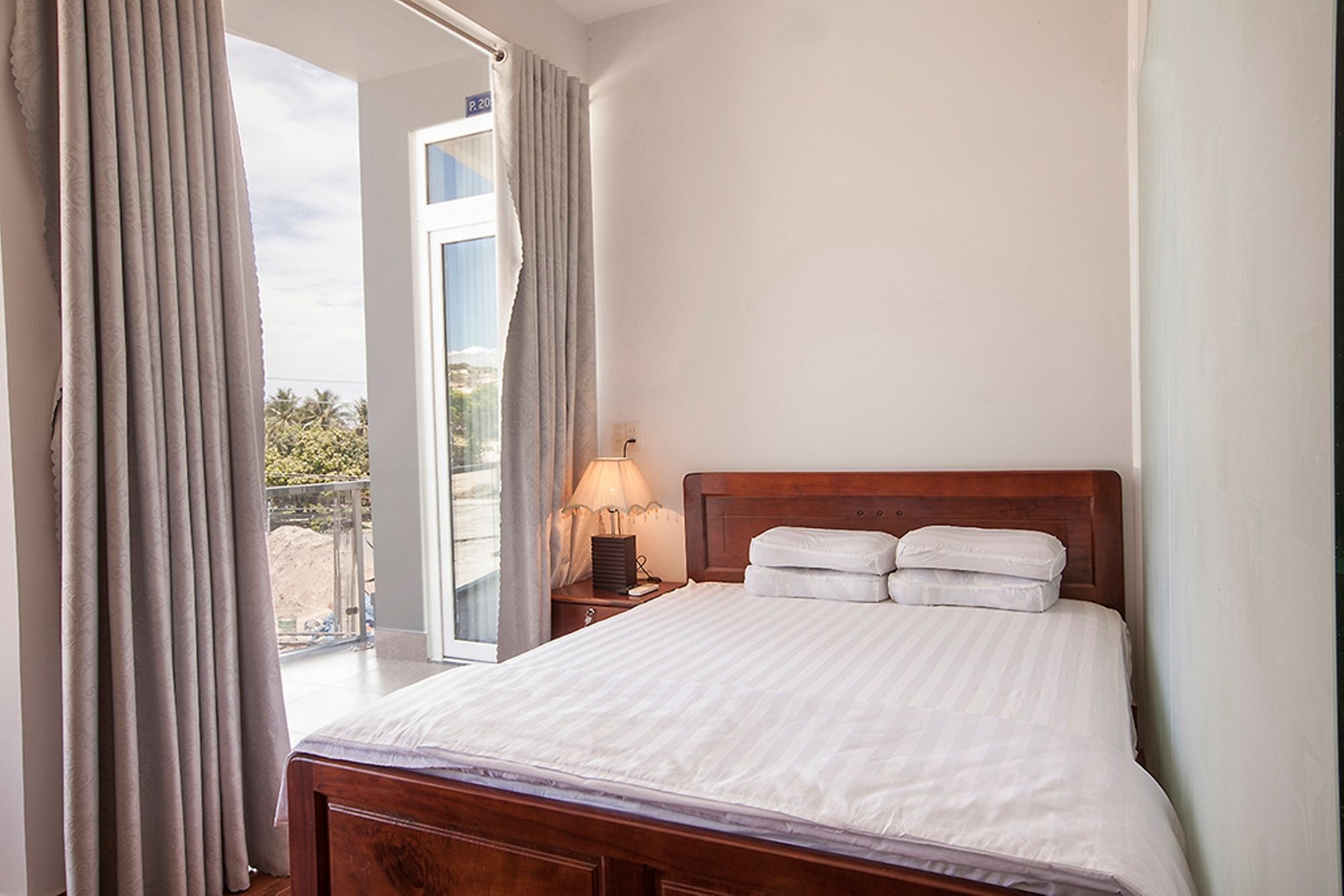 Phuong Nam Guest House Муи Не Екстериор снимка