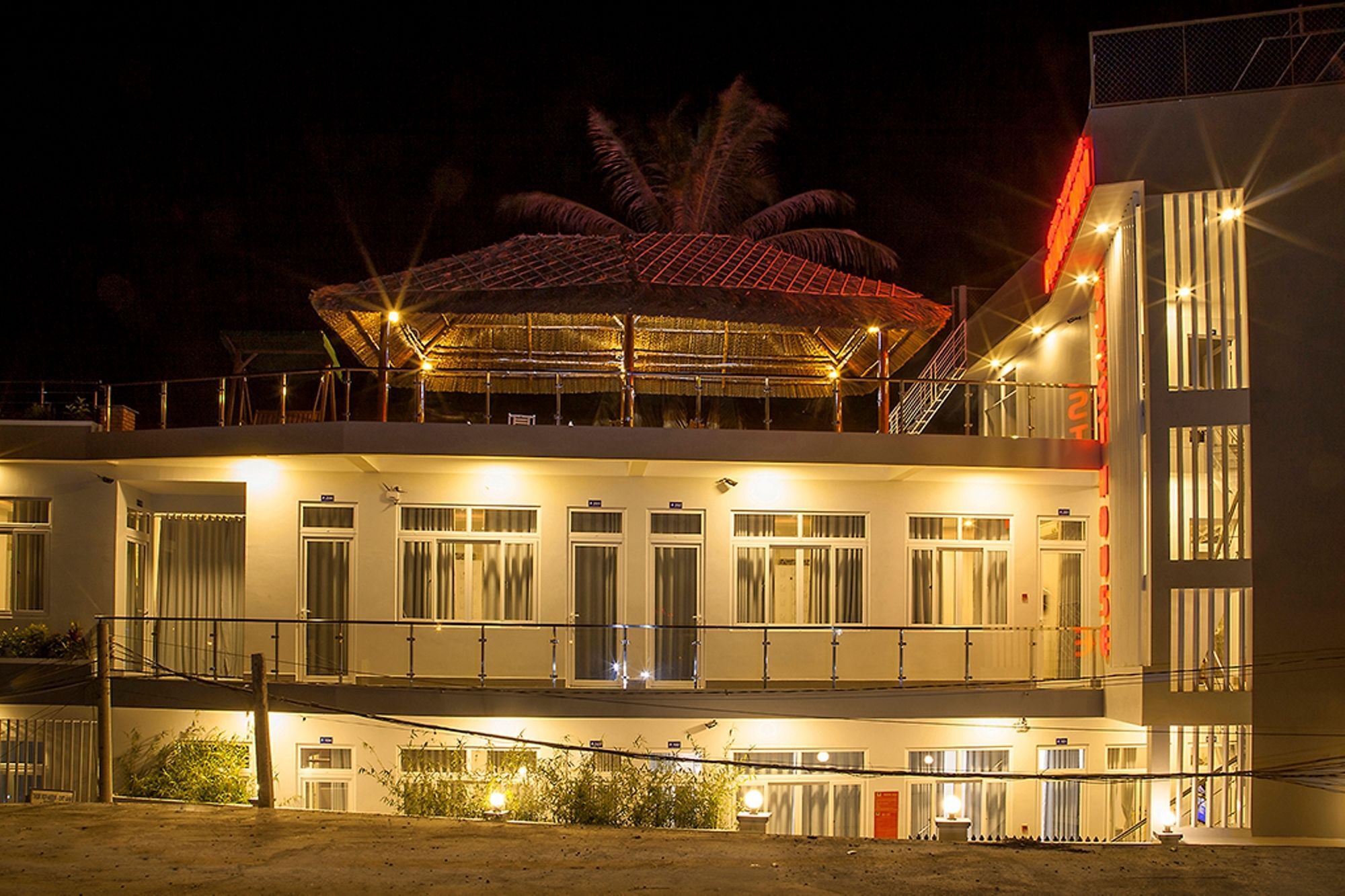 Phuong Nam Guest House Муи Не Екстериор снимка